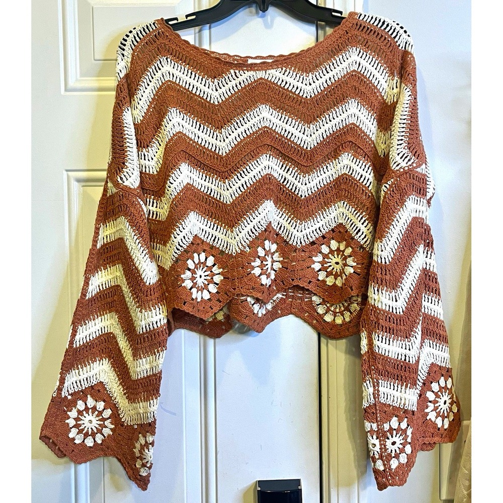 Crochet Bell Sleeve Sweater Womens S M Rust Brown Cream Hippie Flower Boutique